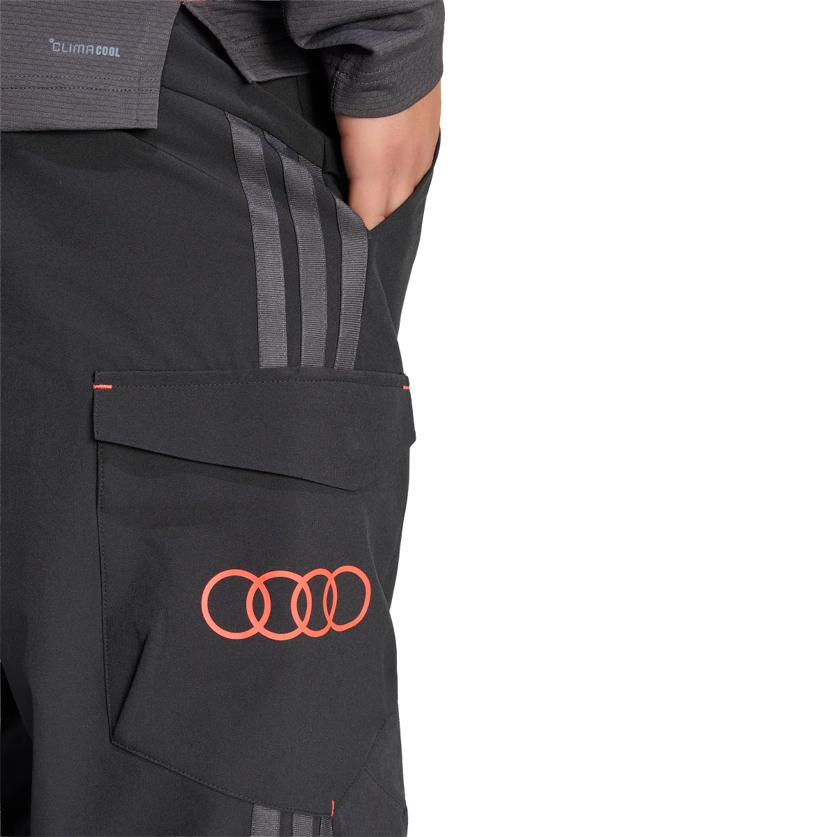 ADIDAS - Audi Revolut Formula One Team 2026 Mechanics Pant - Uomo - Black - immagine 6